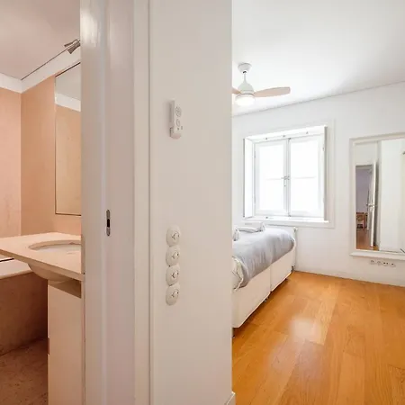 Apartman Guestready - Contemporary Flat W/ Garage In