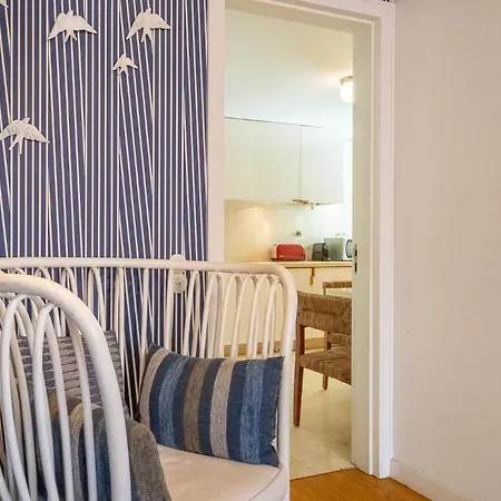Guestready - Chic Contemporary Flat In 아파트