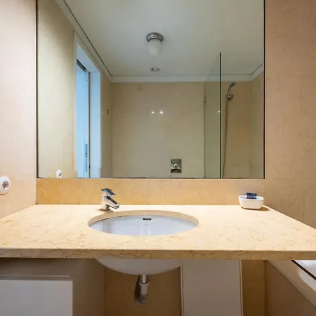 Guestready - Chic Contemporary Flat In 아파트
